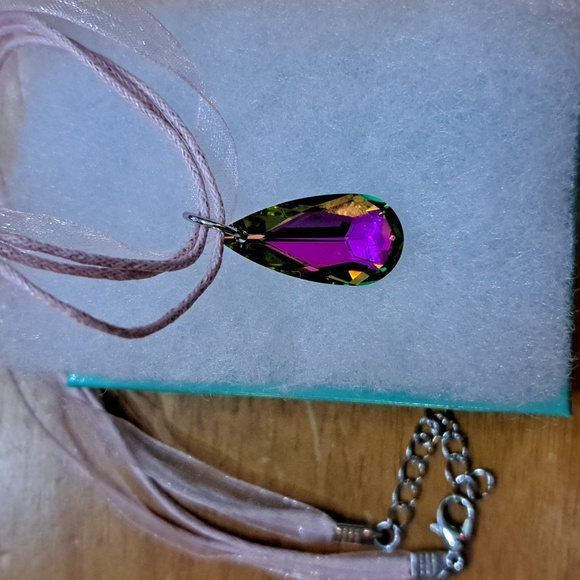 Springtime Rose Crystal Marquise Necklace - Picture 5 of 6